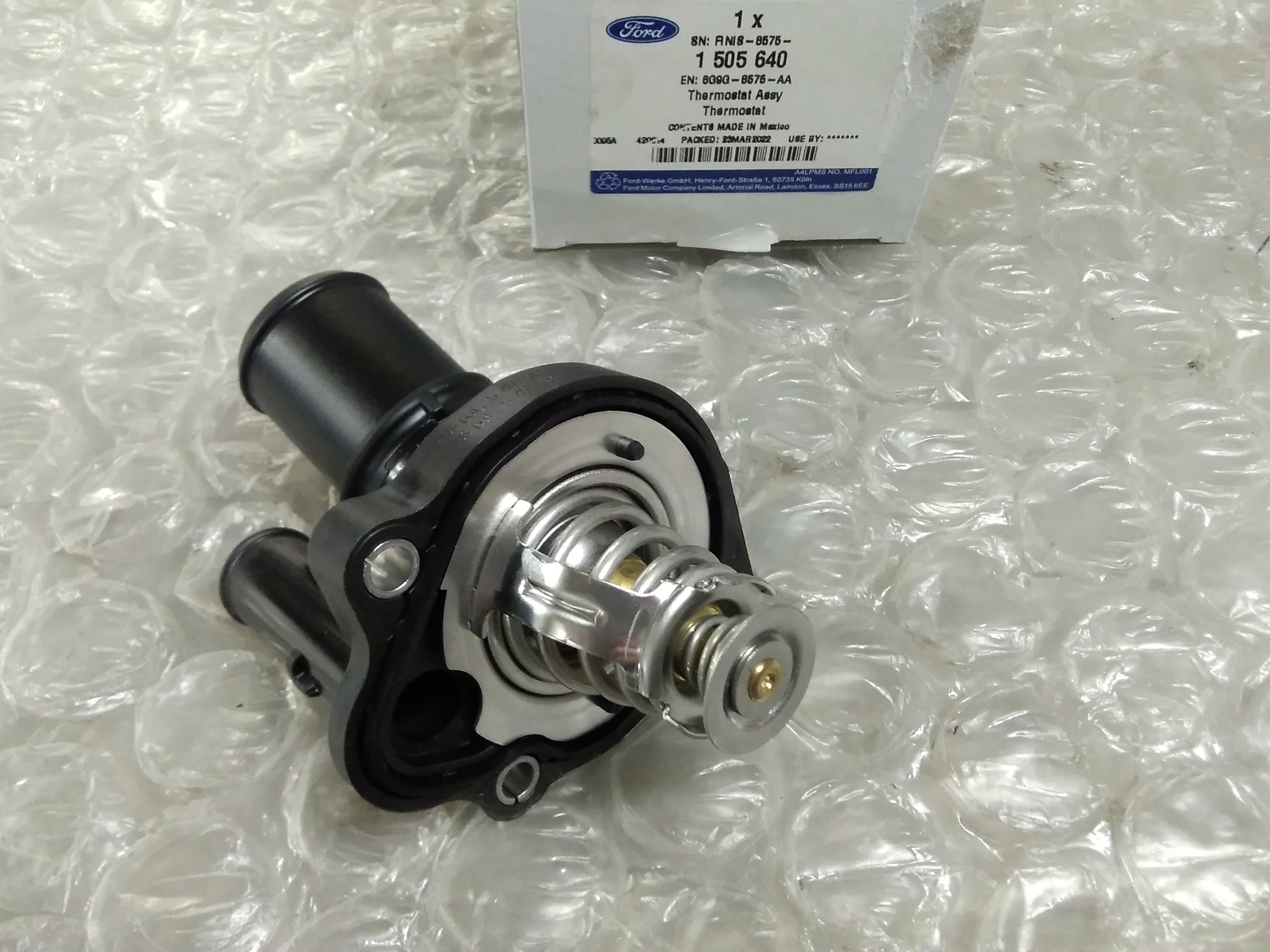 1505640-Ford Original Thermostat Ford Galaxy 2.3 Ltr. Benziner 2007-2010 - 8G9G 8575 AA