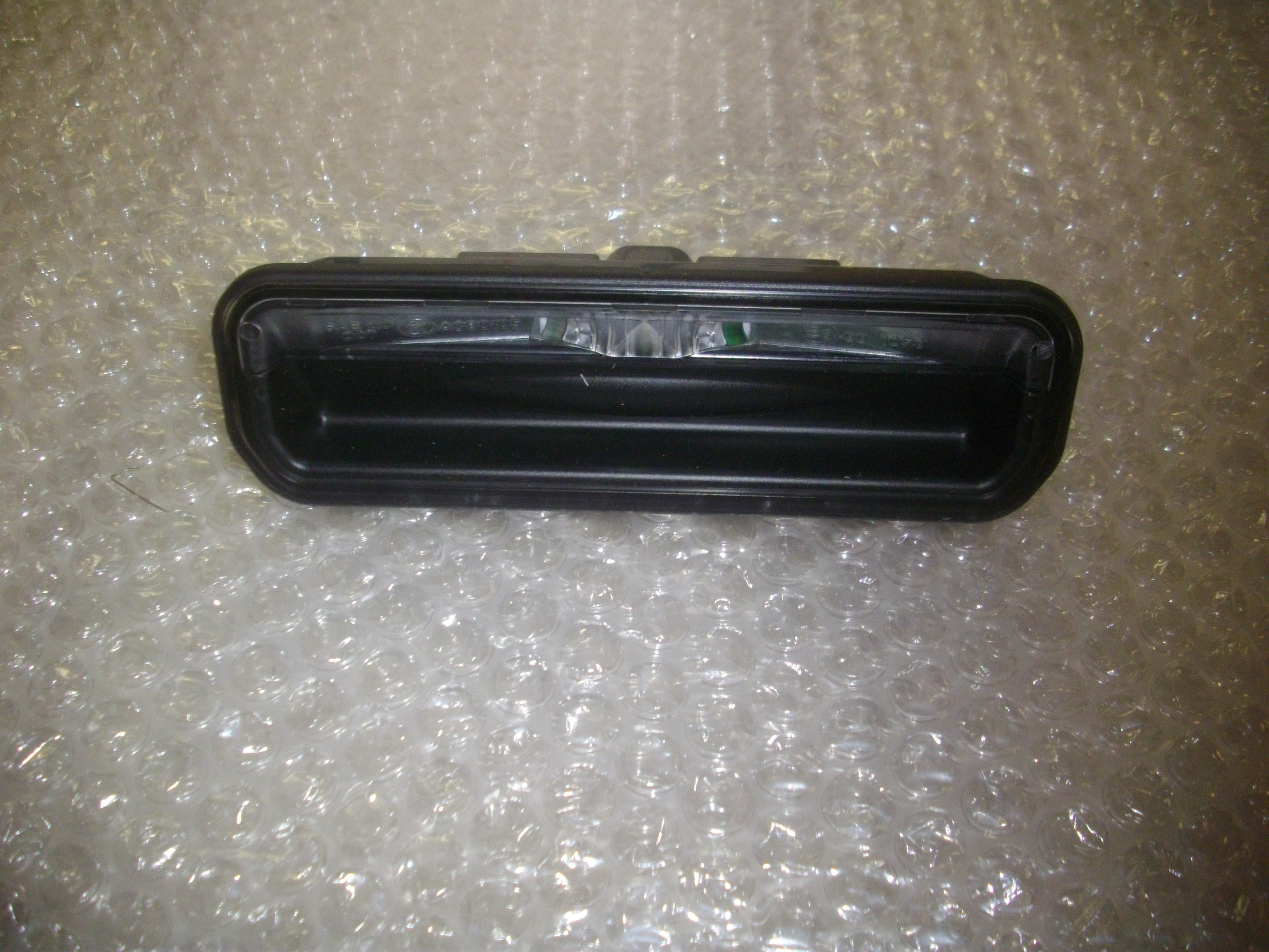 2605380-Ford Original Heckklappenschalter mit Kennzeichenleuchte Ford Connect ab 2013 - M51 19B514 AC, AD, AE, AF, AG 
