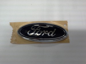 1008640-Ford Original Ford-Oval hinten Ford Fiesta 1995-1999
