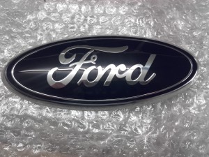 2038573-Ford Original Ford-Ornament vorne Ford Fiesta Mk7 2008-2012